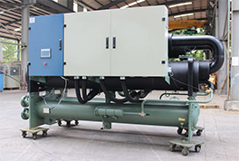 檢測出廠冷水機，恒星嚴格遵守產(chǎn)品標準
